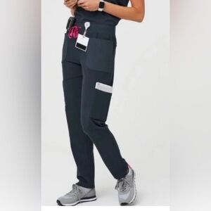 *Sold Figs Dark Harbor Mundri scrub pants Sz small new